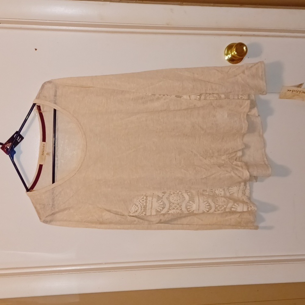 NWT - Adorable Rewind Lace Long Sleeve Top - Size XL